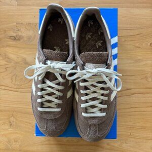 adidas Handball Spezial, Womens size 10